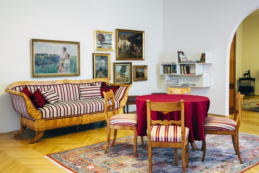 Hubertus Hof Landhotel Balatonfenyves Eksteriør bilde