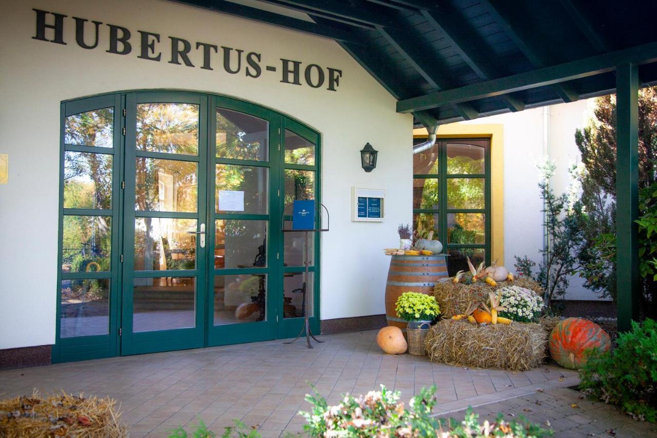 Hubertus Hof Landhotel Balatonfenyves Eksteriør bilde